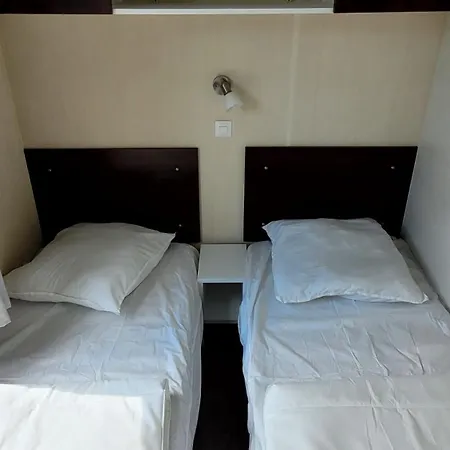 Camping Mobilhome 6 Personnes
